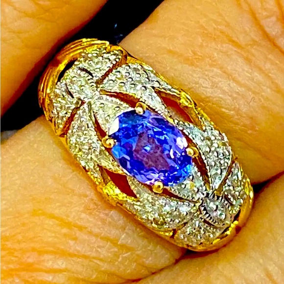 STUNNING 14K Gold Diamond Oval TANZANITE and Diamond Statement Ring Size 6! - Picture 2 of 16